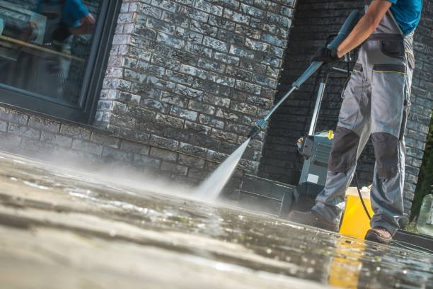 Best Sidewalk and Walkway Cleaning  in New Miami, OH